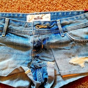 Hollister Jean Shorts size 26